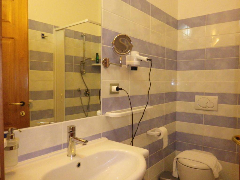 Elisart Guest House Αλγκέρο Δωμάτιο φωτογραφία
