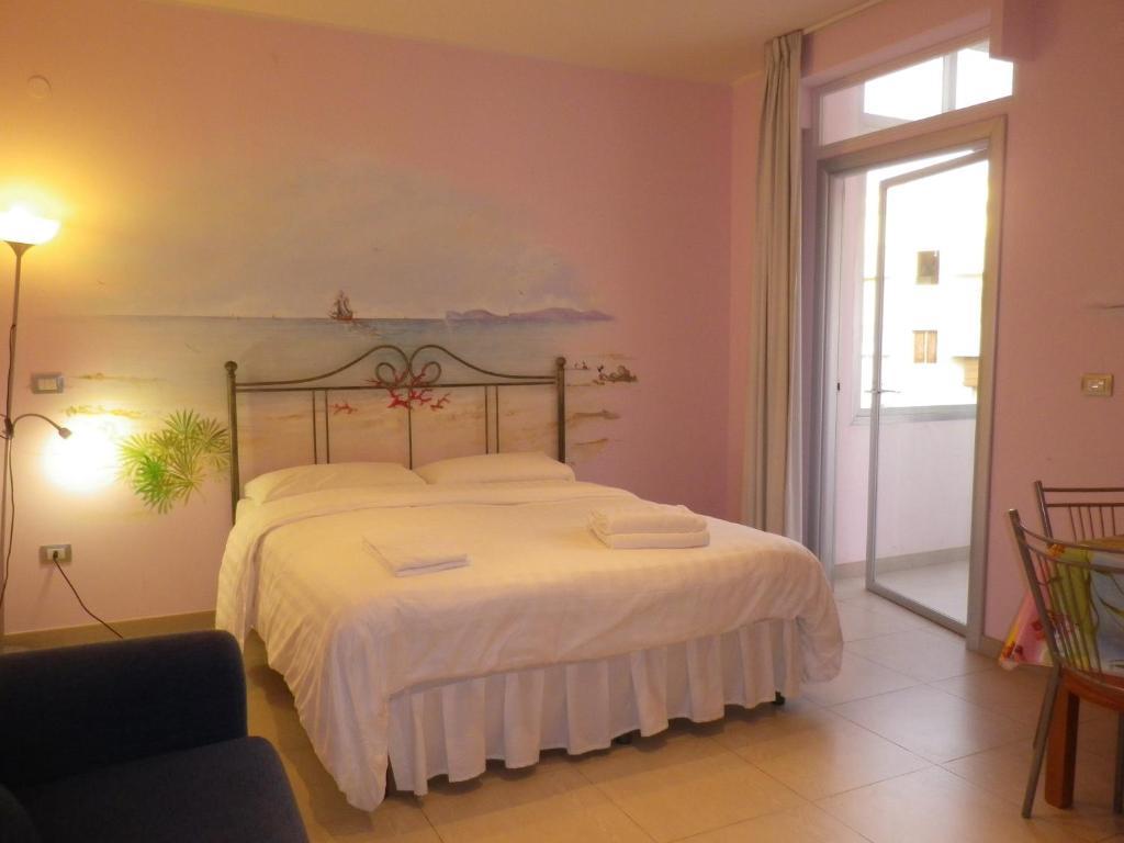 Elisart Guest House Αλγκέρο Δωμάτιο φωτογραφία
